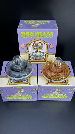 Picture of UFO GLASS BONG MULTIPLE COLORS